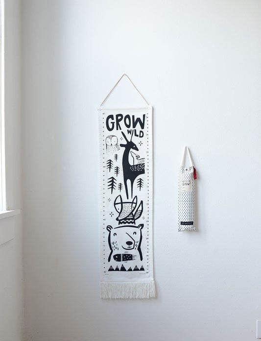Wee Gallery Growing Wild height chart with Woodland animals - Scandibørn